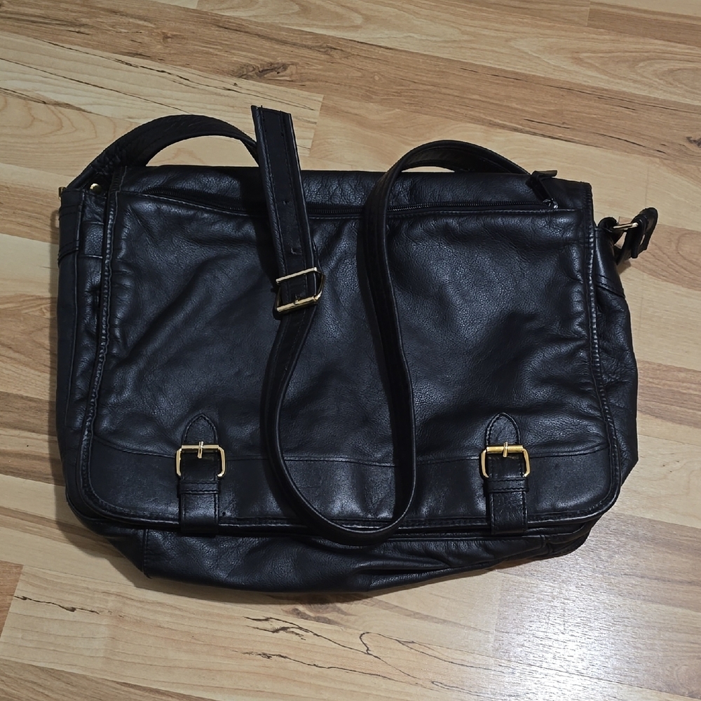 ​Vintage Rolfs Black Leather Flap Messenger Crossbody Bag Gold Hardware